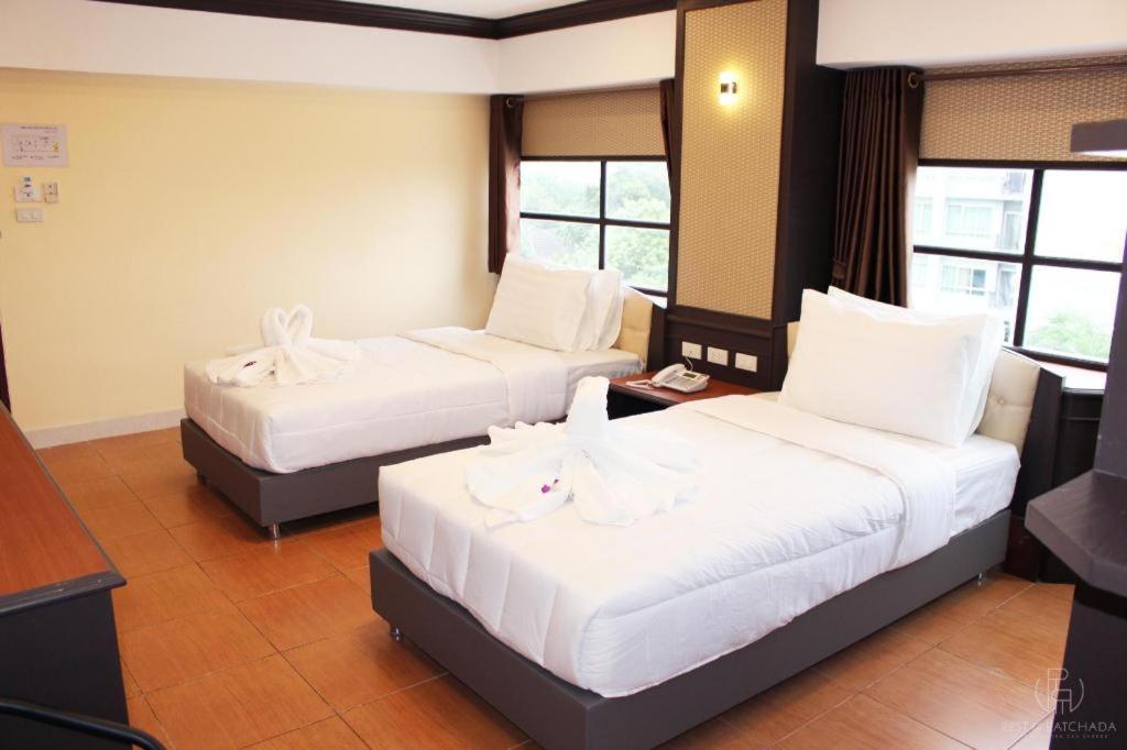 Rest@Ratchada Hotel Bangkok Extérieur photo