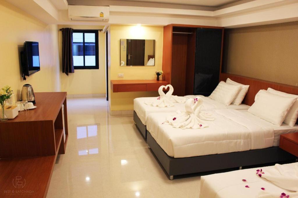 Rest@Ratchada Hotel Bangkok Extérieur photo
